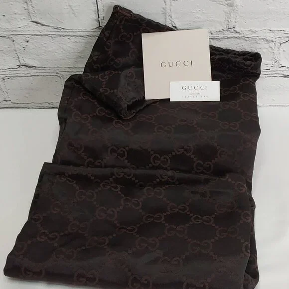'GUCCI' DRAWSTRING 'GG' MONOGRAM DUST BAG - Picture 3 of 10